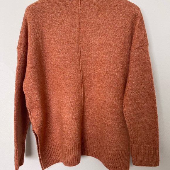 Mock turtleneck sweater - Picture 3 of 4